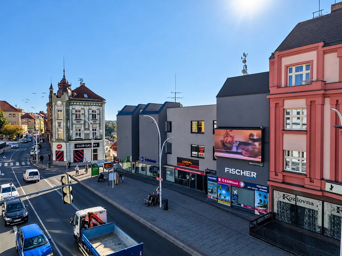 Pronájem obchodního prostoru 15 m²